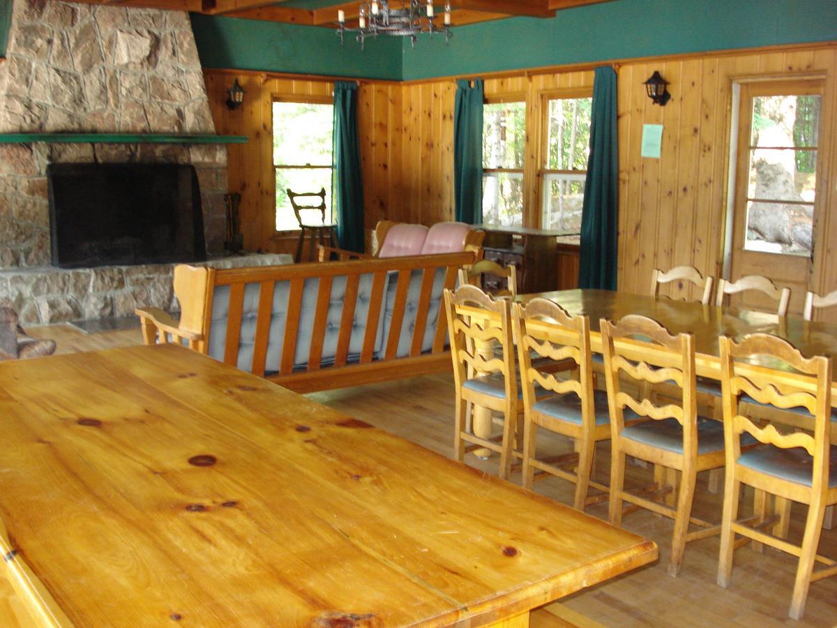 Club Tadoussac Villa Exterior photo